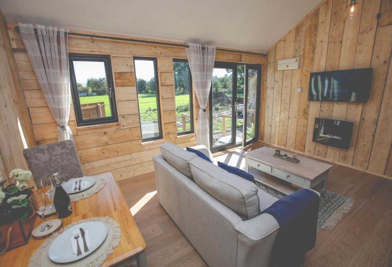 Lodge Edgmond - Scropton *